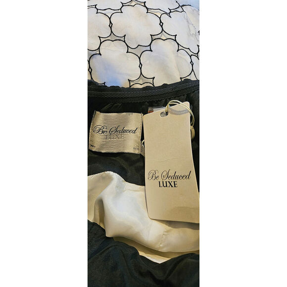 Be seduced Luxe NWT Size 4 silk strapless dress size 8 - Picture 8 of 9